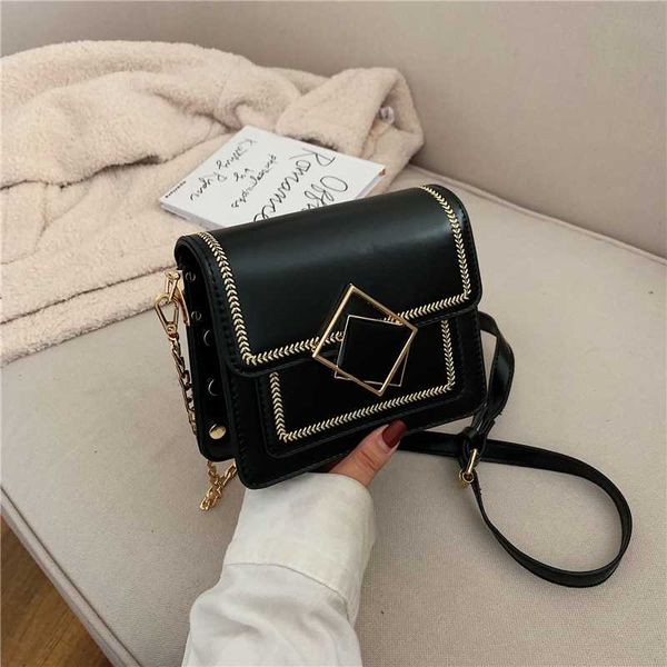 autumn and winter high sense western style bag women 's 2020 new -line-style shoulder messenger fashion chain small bag
autumn and winter high sense western style bag women 's 2020 new -line-style shoulder messenger fashion chain small bag