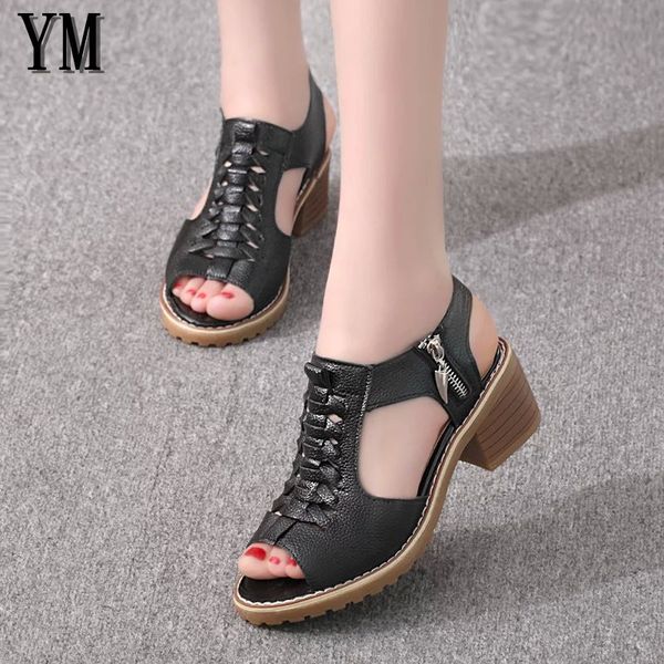 2018 women laides female sandals shoes peep toe cow genuine leather pu beach summer cool side zipper retro size 35-40 y200405, Black
2018 women laides female sandals shoes peep toe cow genuine leather pu beach summer cool side zipper retro size 35-40 y200405, Black