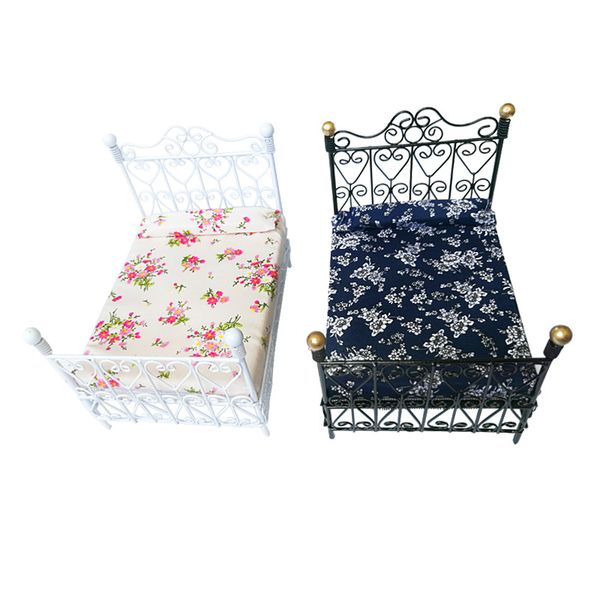 1:12 кукольный дом diy кукольный модель мебель для спальни модель iron art double bed
1:12 кукольный дом diy кукольный модель мебель для спальни модель iron art double bed