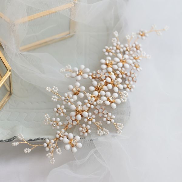 flower floral hair combs pins crystal pearl headpiece headdress brides hairpin earrings bridal jewelry wedding hair accessories, Golden;white
flower floral hair combs pins crystal pearl headpiece headdress brides hairpin earrings bridal jewelry wedding hair accessories, Golden;white