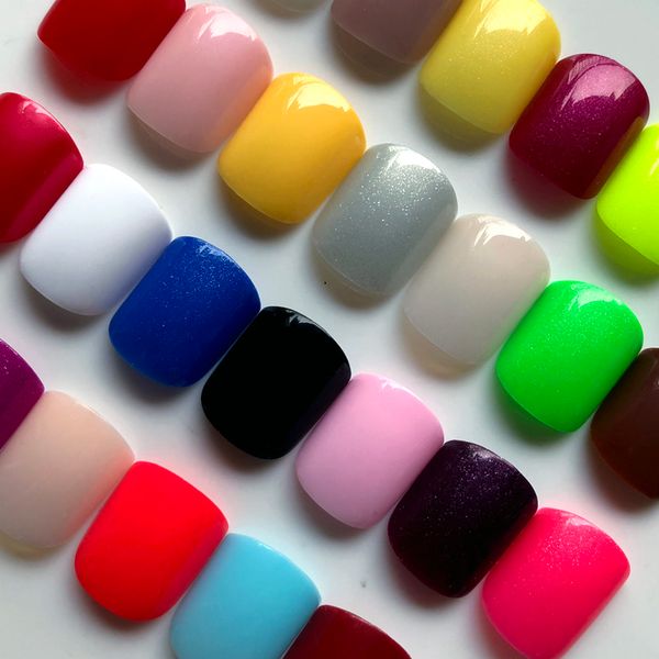 wholesale 26 colors optional candy sequins short flat head fake nails press on artificial false nails art decoration tip tool, Red;gold
wholesale 26 colors optional candy sequins short flat head fake nails press on artificial false nails art decoration tip tool, Red;gold