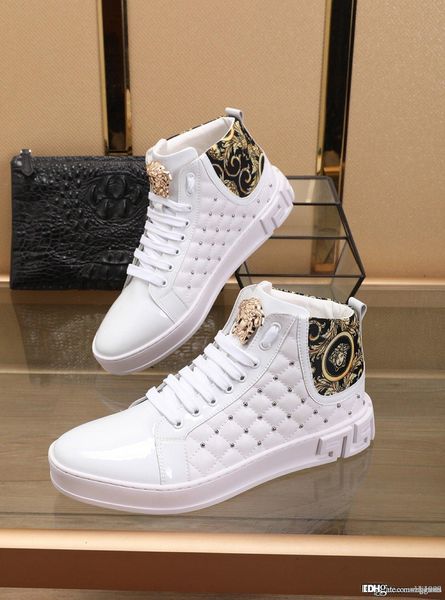 2020 SS new Top quality luxury design men's casual high shoes aristocratic temperament fashion leather men's shoes
2020 SS new Top quality luxury design men's casual high shoes aristocratic temperament fashion leather men's shoes