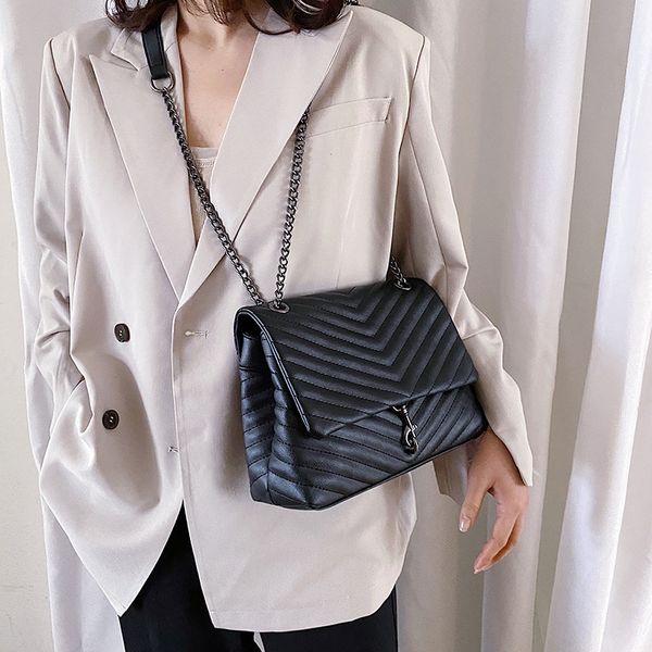 women handbag female 2020 new vintage fashion chain shoulder bag women trend brand embroidered crossbody messenger bag
women handbag female 2020 new vintage fashion chain shoulder bag women trend brand embroidered crossbody messenger bag