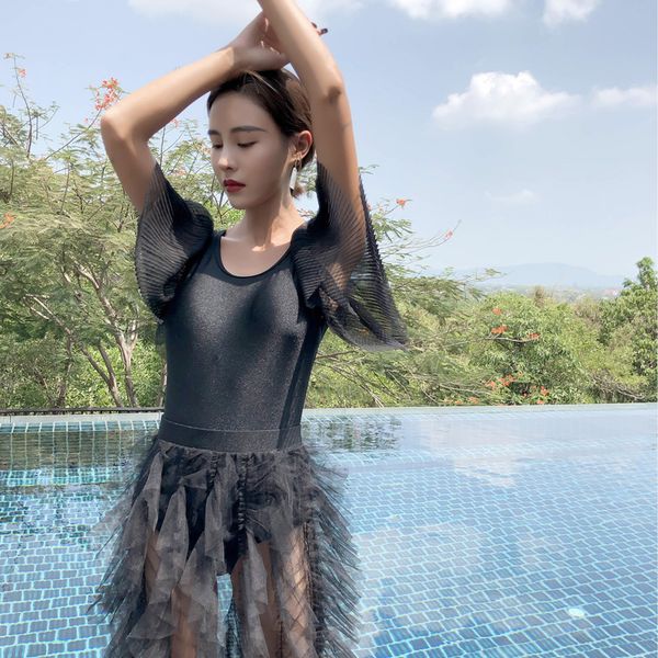 one piece swimsuit woman swimwear with push up bikini one-piece swimsuits 2019 female new separation veil short long sleeve sexy, White;black
one piece swimsuit woman swimwear with push up bikini one-piece swimsuits 2019 female new separation veil short long sleeve sexy, White;black