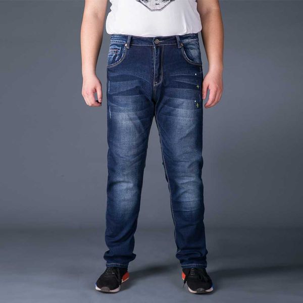 plus size new autumn winter mens jeans stretch scratched faded straight denim pants dark blue black large size 28-48
plus size new autumn winter mens jeans stretch scratched faded straight denim pants dark blue black large size 28-48