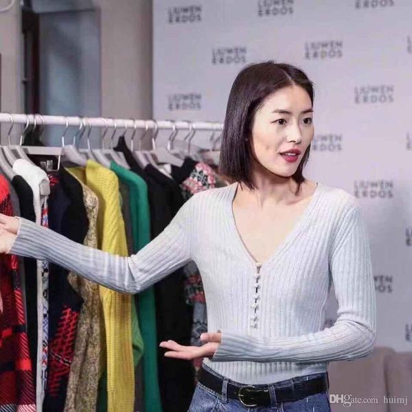 long-sleeved pearl buttons pure cashmere sweater designer latest star runway popular looks v-neck sweater three clolors a50, White;black
long-sleeved pearl buttons pure cashmere sweater designer latest star runway popular looks v-neck sweater three clolors a50, White;black