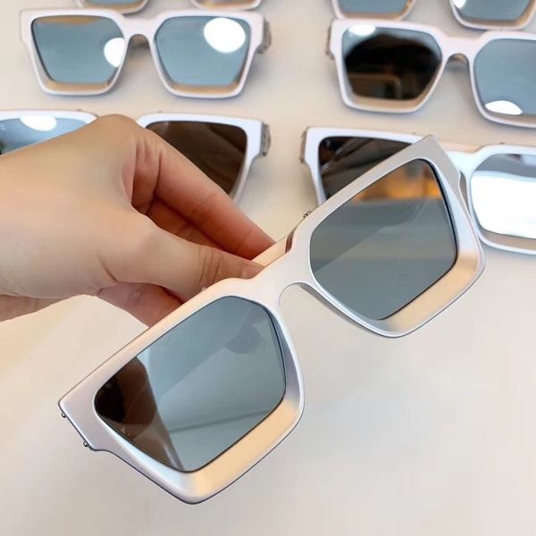 millionaire sunglasses 1165 silver square frame silver mirror fashion sun glasses men sunglasses new in box, White;black
millionaire sunglasses 1165 silver square frame silver mirror fashion sun glasses men sunglasses new in box, White;black