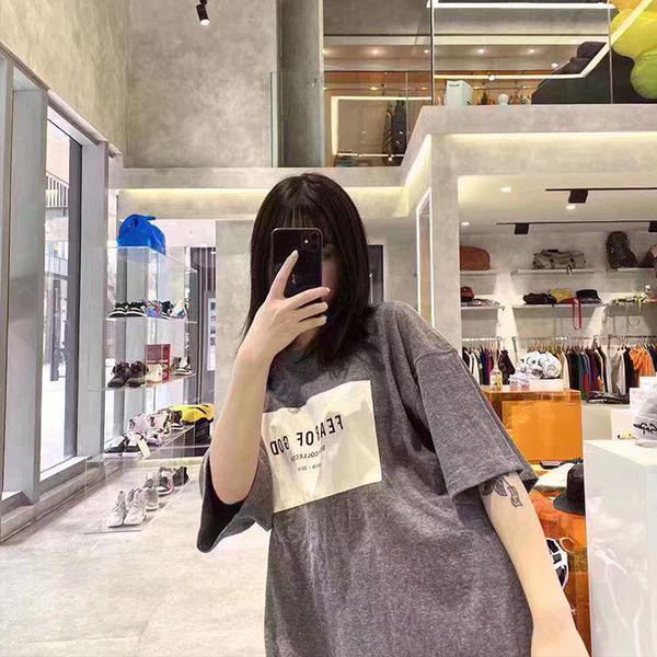 correct version fog season 6 19ss main line patch limited short-sleeved t-shirt fear of god high street base shirt, White;black
correct version fog season 6 19ss main line patch limited short-sleeved t-shirt fear of god high street base shirt, White;black