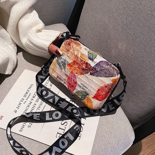 малый zipper сумка для женщин мода crossbody сумки 2020 box сумки для девочек красочные печати мини сцепления кошелек партии
малый zipper сумка для женщин мода crossbody сумки 2020 box сумки для девочек красочные печати мини сцепления кошелек партии