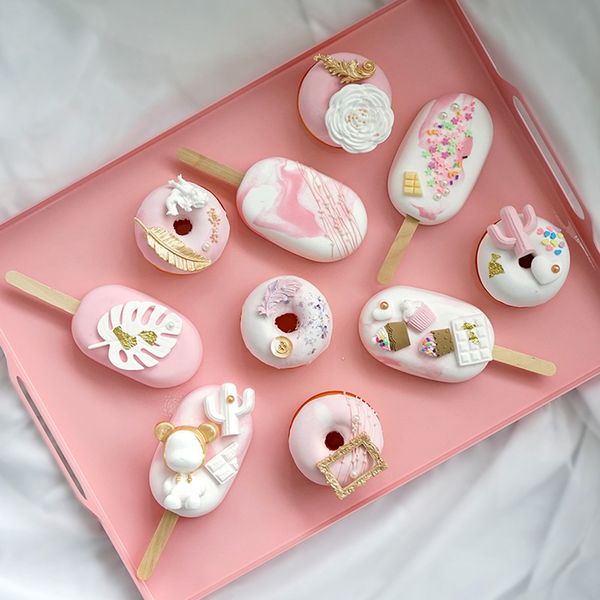 new artificial ice cream cake simulation donut fake window decoration fake snack ice cream donut dood pgraphi prop
new artificial ice cream cake simulation donut fake window decoration fake snack ice cream donut dood pgraphi prop