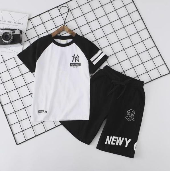 child t shits casual clothes set boy tshirt girl t-shirt shorts boy two piece suits 2019 summer new children's sports style, White
child t shits casual clothes set boy tshirt girl t-shirt shorts boy two piece suits 2019 summer new children's sports style, White