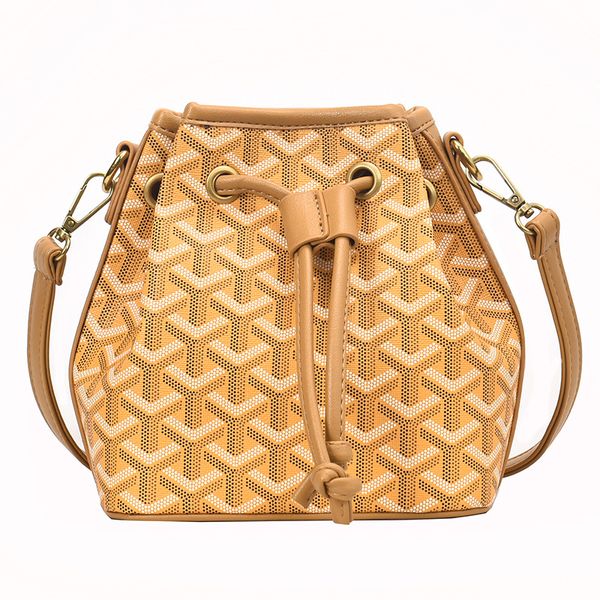 2020 new women's shoulder messenger bag fashion women's bag simple wild dog tooth print pumping bucket purse
2020 new women's shoulder messenger bag fashion women's bag simple wild dog tooth print pumping bucket purse