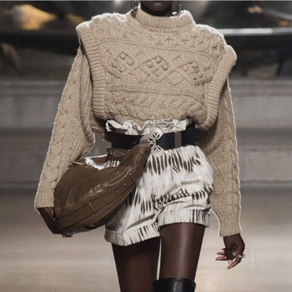 women sweater 2019 autumn and winter new cute thick needle twist braided fake two vest wool women's sweater, White;black
women sweater 2019 autumn and winter new cute thick needle twist braided fake two vest wool women's sweater, White;black