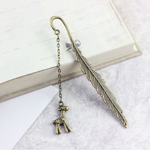 classical chinese style birthday gift art creative metal feather bookmark metal feather bookmark teacher gifts tassel
classical chinese style birthday gift art creative metal feather bookmark metal feather bookmark teacher gifts tassel