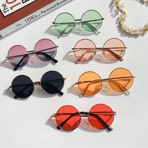 kids sunglasses new retro round frame sunglasses children wild british style metal sunglasses children's outing, White;black 
kids sunglasses new retro round frame sunglasses children wild british style metal sunglasses children's outing, White;black