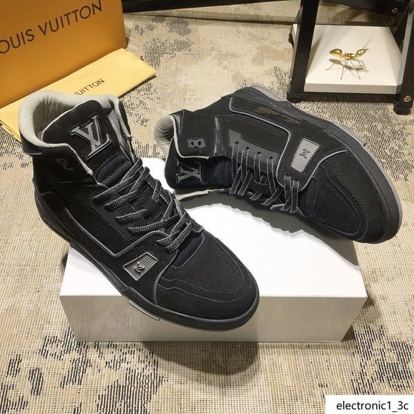 2019k new men s casual sneakers, high-men s outdoor travel sneakers, fast delivery with original box packaging
2019k new men s casual sneakers, high-men s outdoor travel sneakers, fast delivery with original box packaging