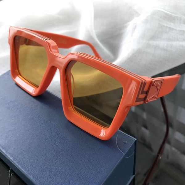 2019 selling designer sunglasses for men women personality fashion mixed color sunglasses 6 colors + original box, White;black
2019 selling designer sunglasses for men women personality fashion mixed color sunglasses 6 colors + original box, White;black