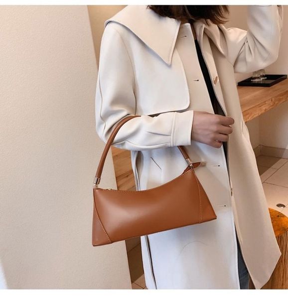 2020 new shoulder bag women's casual fashion korean version of the portable retro dumpling ladies bag
2020 new shoulder bag women's casual fashion korean version of the portable retro dumpling ladies bag
