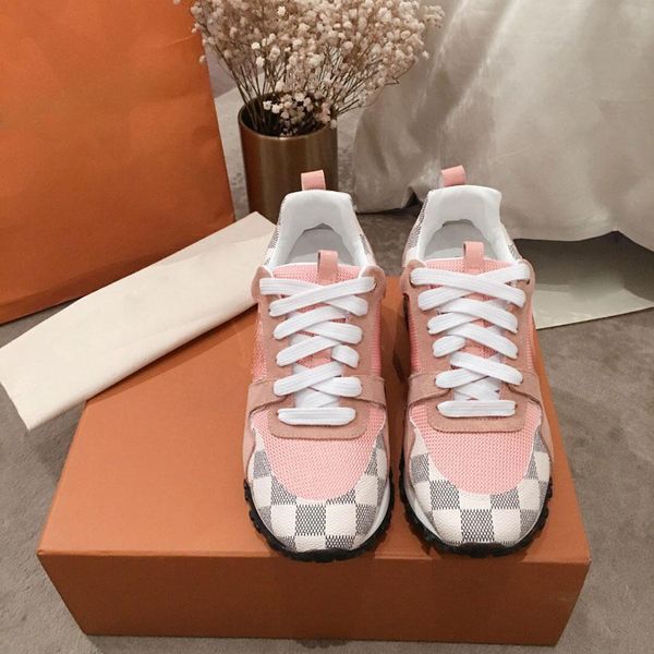 luxury designer men women shoes real leather lovers comfortable breathable leisure suede men women shoes with box
luxury designer men women shoes real leather lovers comfortable breathable leisure suede men women shoes with box