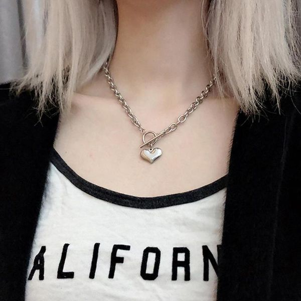 fashion retro stainless steel heart-shaped pendant ot one-button buckle necklace clavicle chain women jewelry gift, Silver
fashion retro stainless steel heart-shaped pendant ot one-button buckle necklace clavicle chain women jewelry gift, Silver