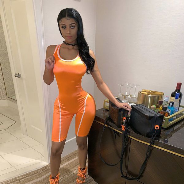 2019 bodysuit autumn and winter women's selling slim fluorescent color women sport jumpsuit with zipper sports, Black;white
2019 bodysuit autumn and winter women's selling slim fluorescent color women sport jumpsuit with zipper sports, Black;white