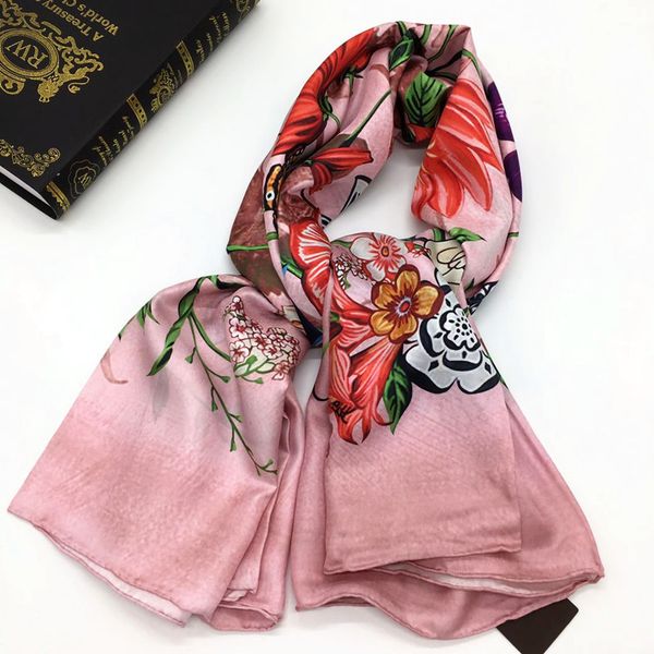 Cachecóis wanghai3303
Cachecóis wanghai3303