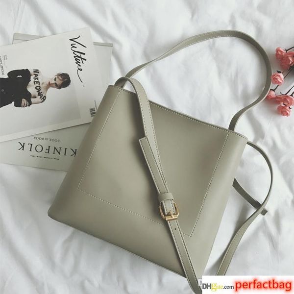 2017 designer brand handbags real cowhide bags for women handbag bucket bag handbags designers shoulder bags
2017 designer brand handbags real cowhide bags for women handbag bucket bag handbags designers shoulder bags