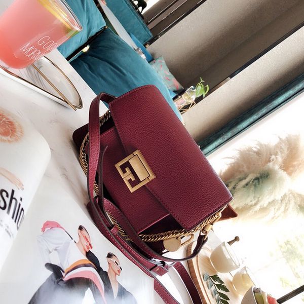 brand handbag women vintage bag flap genuine leather ladies shoulder crossbody bag women chain bag high quality
brand handbag women vintage bag flap genuine leather ladies shoulder crossbody bag women chain bag high quality