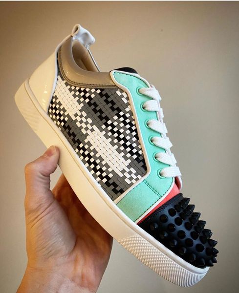 s-качество младший шипы orlato weave кожа мужчины sneaker low top red bottom дешевые comfort шпильки скейтборд walking прохладный обувь, Black
s-качество младший шипы orlato weave кожа мужчины sneaker low top red bottom дешевые comfort шпильки скейтборд walking прохладный обувь, Black