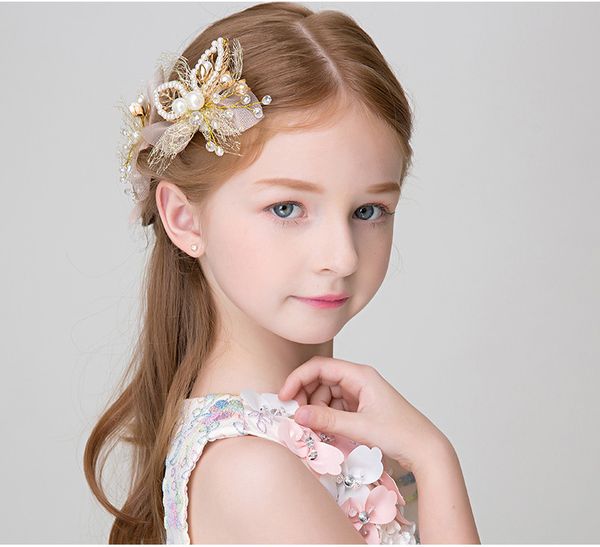 children's headdress hairdressing girl princess hairband korean style girl hairpin edge clip golden flower hairpin flower child ornamen, White;red
children's headdress hairdressing girl princess hairband korean style girl hairpin edge clip golden flower hairpin flower child ornamen, White;red