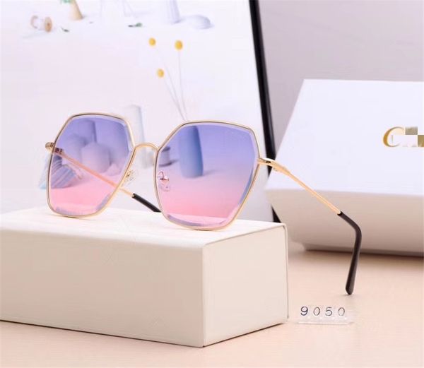 r womens sunglasses color lens oversized women luxury driving sun glasses latest metal frame outdoor uv tourism goggles with box
r womens sunglasses color lens oversized women luxury driving sun glasses latest metal frame outdoor uv tourism goggles with box