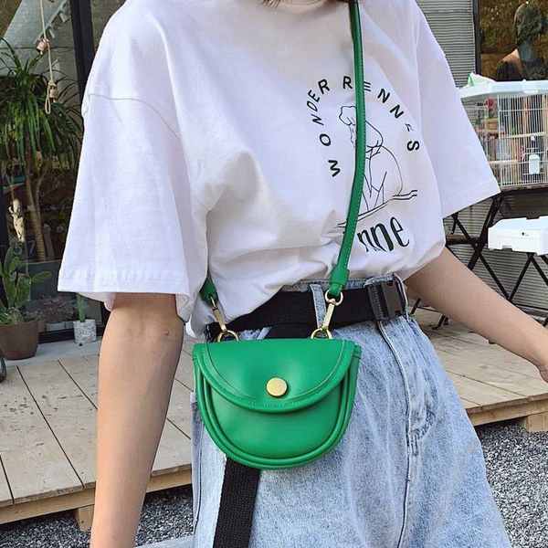 women mini single shoulder crossbody bag all-match 2019 casual laides mini portable saddle bag chic party clutch and purse
women mini single shoulder crossbody bag all-match 2019 casual laides mini portable saddle bag chic party clutch and purse