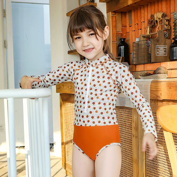 bikinis set swimwear girls conjoined long-sleeved zipper is prevented bask in female baby bathing suit spring resort swimsuit
bikinis set swimwear girls conjoined long-sleeved zipper is prevented bask in female baby bathing suit spring resort swimsuit