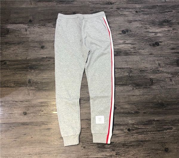 19fw luxurious brand thom tb long pants terry trousers all-match fashion side ribbon hip-hop high street cool sports browne trousers, Black;green
19fw luxurious brand thom tb long pants terry trousers all-match fashion side ribbon hip-hop high street cool sports browne trousers, Black;green