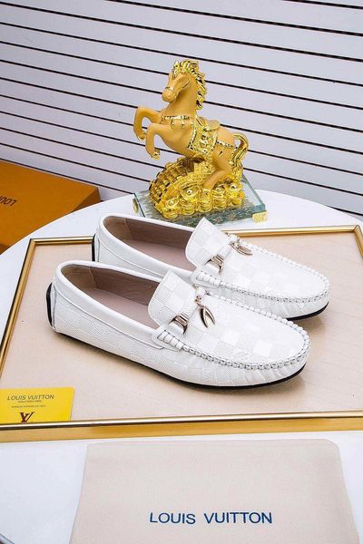 new style luxury men's casual shoes dress shoes fashion design brand classic retro texture suitable for many occasions, Black
new style luxury men's casual shoes dress shoes fashion design brand classic retro texture suitable for many occasions, Black