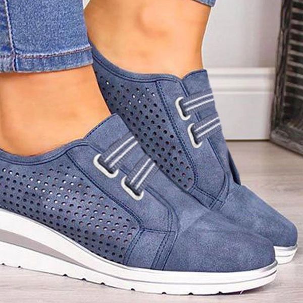 2020 flock new high heel lady casual women sneakers casual platform women shoes breathable height increasing shoes flats, Black
2020 flock new high heel lady casual women sneakers casual platform women shoes breathable height increasing shoes flats, Black