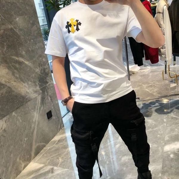 2020 summer new comfortable crosing short-sleeved european brand applique men's cotton round neck t-shirt, White;black
2020 summer new comfortable crosing short-sleeved european brand applique men's cotton round neck t-shirt, White;black