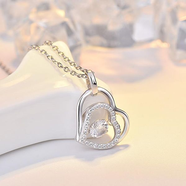 

2020 дизайнера s925 серебро смарт сердцебиения ожерелье женщин корейской версии простой студент темперамент творческого сердца кулон коротко, Silver