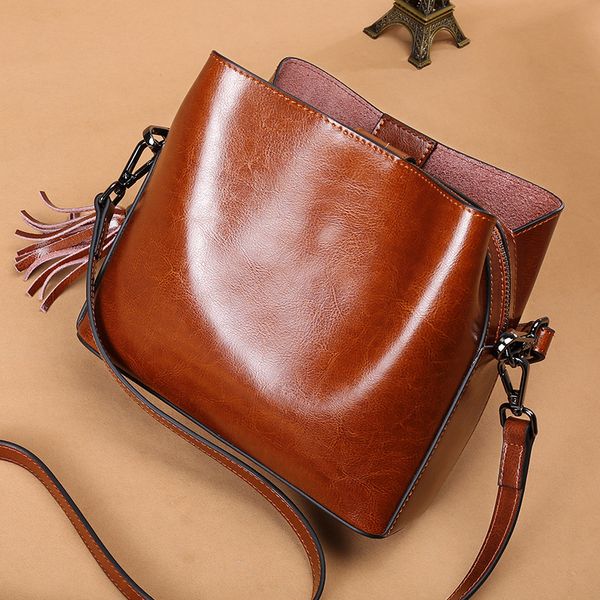 small bag 2020 new leather crossbody tassel one shoulder large capacity handbag leather handbag
small bag 2020 new leather crossbody tassel one shoulder large capacity handbag leather handbag
