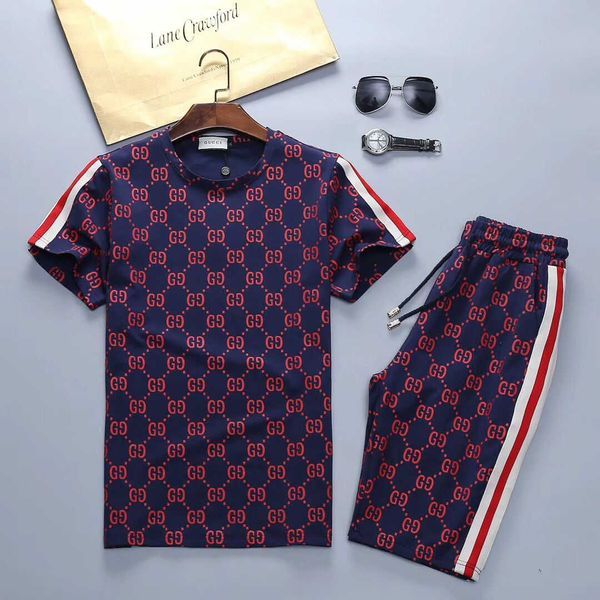 2019 brand new weat hirt uit luxury de igner men running track uit uit men medu a ca ual weat hirt track uit m xxxl
2019 brand new weat hirt uit luxury de igner men running track uit uit men medu a ca ual weat hirt track uit m xxxl