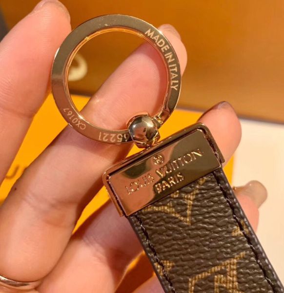 designer fashion famous brand handmade pu leather car keychain women bag charm pendant accessories with outbox 2020, Silver
designer fashion famous brand handmade pu leather car keychain women bag charm pendant accessories with outbox 2020, Silver