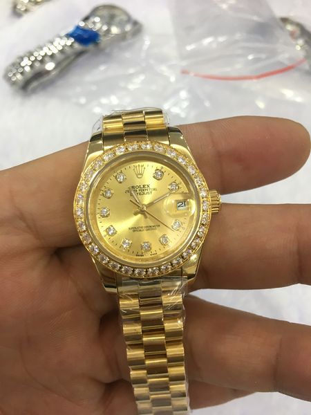 brand new quality day-date president 18k yellow gold watch w/gold diamond dial/bezel sport wrist watches automatic, Slivery;brown
brand new quality day-date president 18k yellow gold watch w/gold diamond dial/bezel sport wrist watches automatic, Slivery;brown