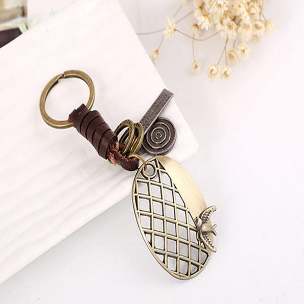 men retro keychain alloy punk bird keychain pendant gift key holder portable key ring exquisite fashion keychains diy handmade, Silver
men retro keychain alloy punk bird keychain pendant gift key holder portable key ring exquisite fashion keychains diy handmade, Silver