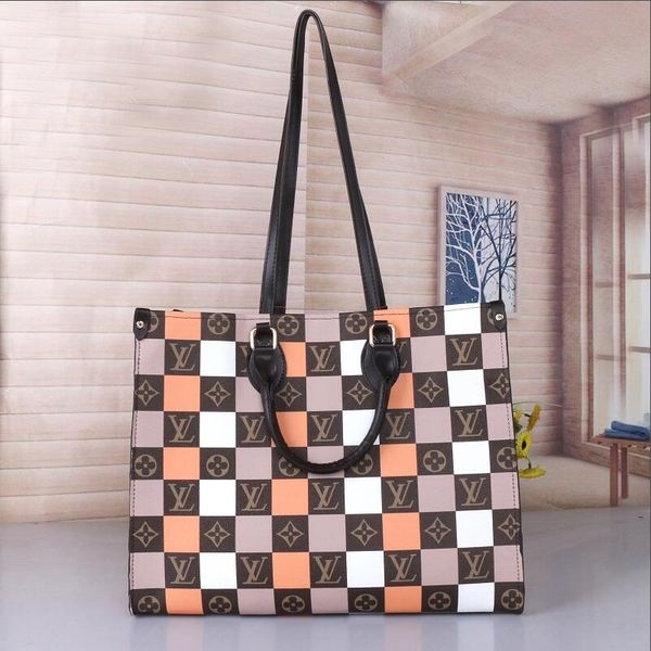 новые сумки женщина марка сумки плеча конструктора pu письмо печати cosmetic bag роскошные высокого качества рюкзак crossbody сумка сумки, Black
новые сумки женщина марка сумки плеча конструктора pu письмо печати cosmetic bag роскошные высокого качества рюкзак crossbody сумка сумки, Black