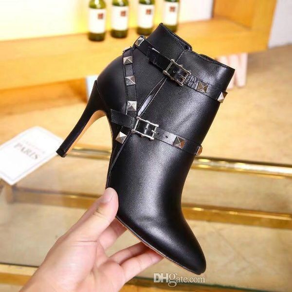 rivet boots luxury women's shoes in spring and autumn of designer's 001high-heeled boots leather latest fashi, Black
rivet boots luxury women's shoes in spring and autumn of designer's 001high-heeled boots leather latest fashi, Black