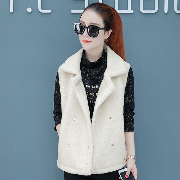 women lamb plush vest 2019 new korean winter fashion solid patchwork sleeveless pockets button office lady thick short outerwear, Black;white
women lamb plush vest 2019 new korean winter fashion solid patchwork sleeveless pockets button office lady thick short outerwear, Black;white