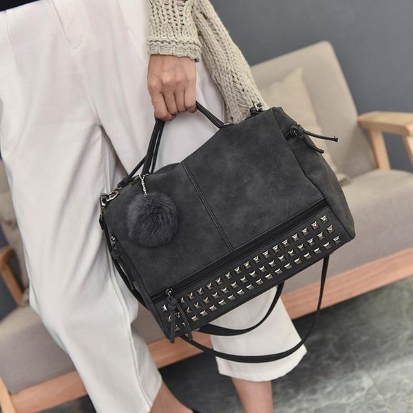 shoulder bags for women new rivet hair ball handbags large capacity tote retro zipper crossbody bag coin purse bolsa feminina
shoulder bags for women new rivet hair ball handbags large capacity tote retro zipper crossbody bag coin purse bolsa feminina