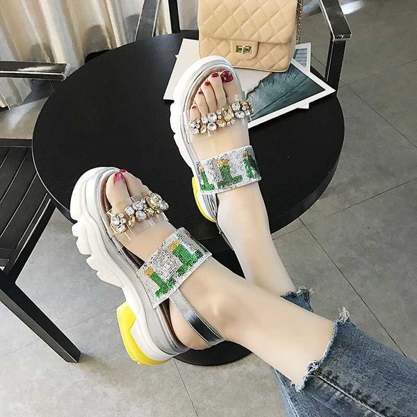 2020 summer chunky sandals women 5cm wedge heels shoes female buckle platform transparent casual summer slippers woman sandal, Black
2020 summer chunky sandals women 5cm wedge heels shoes female buckle platform transparent casual summer slippers woman sandal, Black