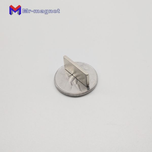 10pcs 25153 very strong neodymium block magnets 25x15x3 n52 grade powerful magnet permanent magnet 25 x 15 x 3 mm
10pcs 25153 very strong neodymium block magnets 25x15x3 n52 grade powerful magnet permanent magnet 25 x 15 x 3 mm