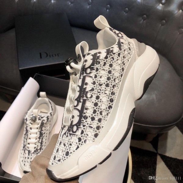 2019 autumn and winter new silk leather couple models fashion casual comfortable sports shoes leather couple shoes breathable shoes
2019 autumn and winter new silk leather couple models fashion casual comfortable sports shoes leather couple shoes breathable shoes
